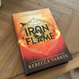 Iron Flame by Rebecca Yarros